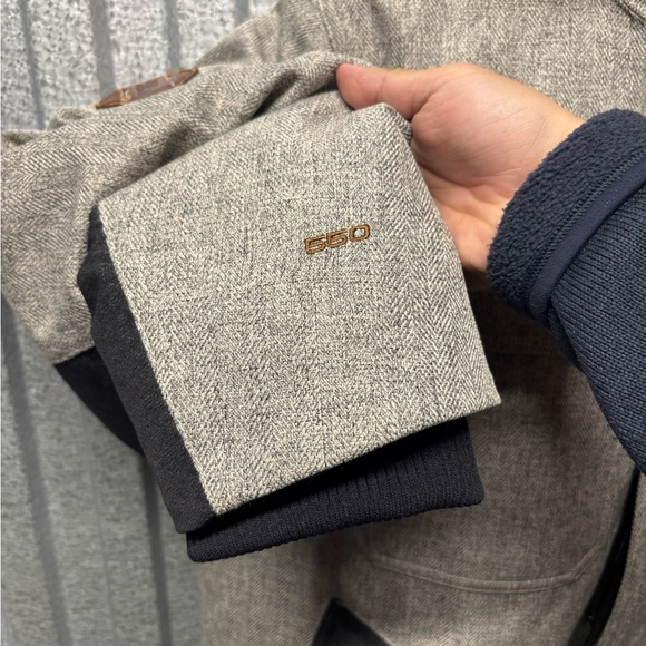 The North Face Men's Tan Jacket with Fur‎ Hood - Picture 6 of 9